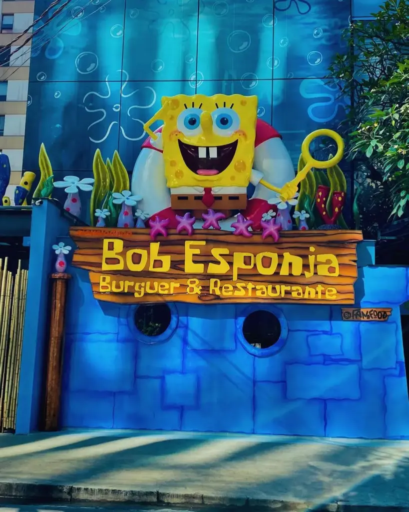 Foto real do Bob Esponja — Burger & Restaurant