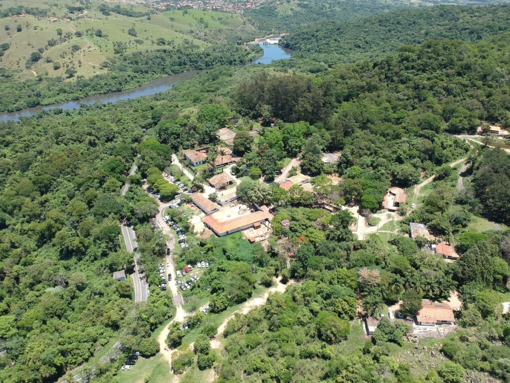 Vista da Fazenda do Chocolate e do percurso até o mirante