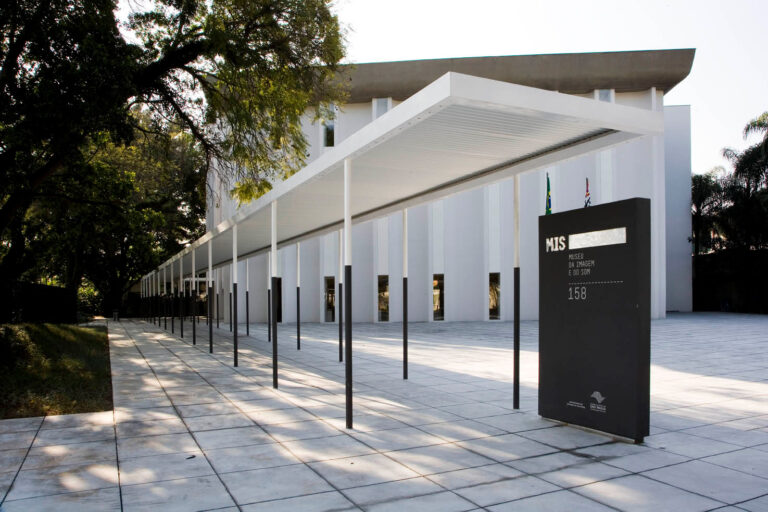 MIS — Museu da Imagem e do Som — passeio para crianças